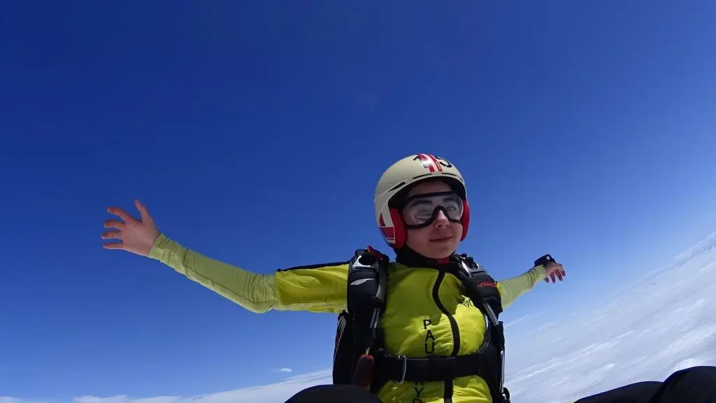 Davy Parachutisme elisa_OTILAS