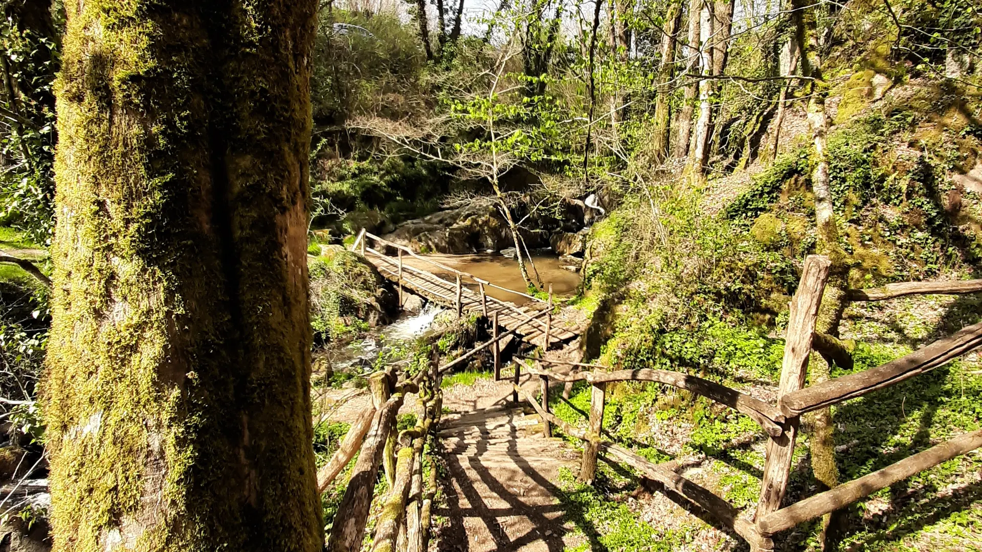 De Bialet aux Deux Viaducs - St-Ybard © A.Blanchet - Office de tourisme terres de Corrèze (1)