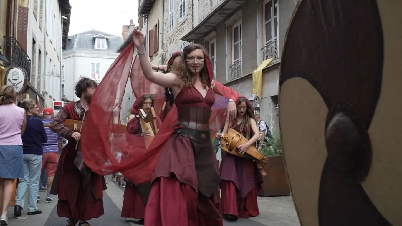 Déambulations à la fête médiévale de Saint Léonard de Noblat