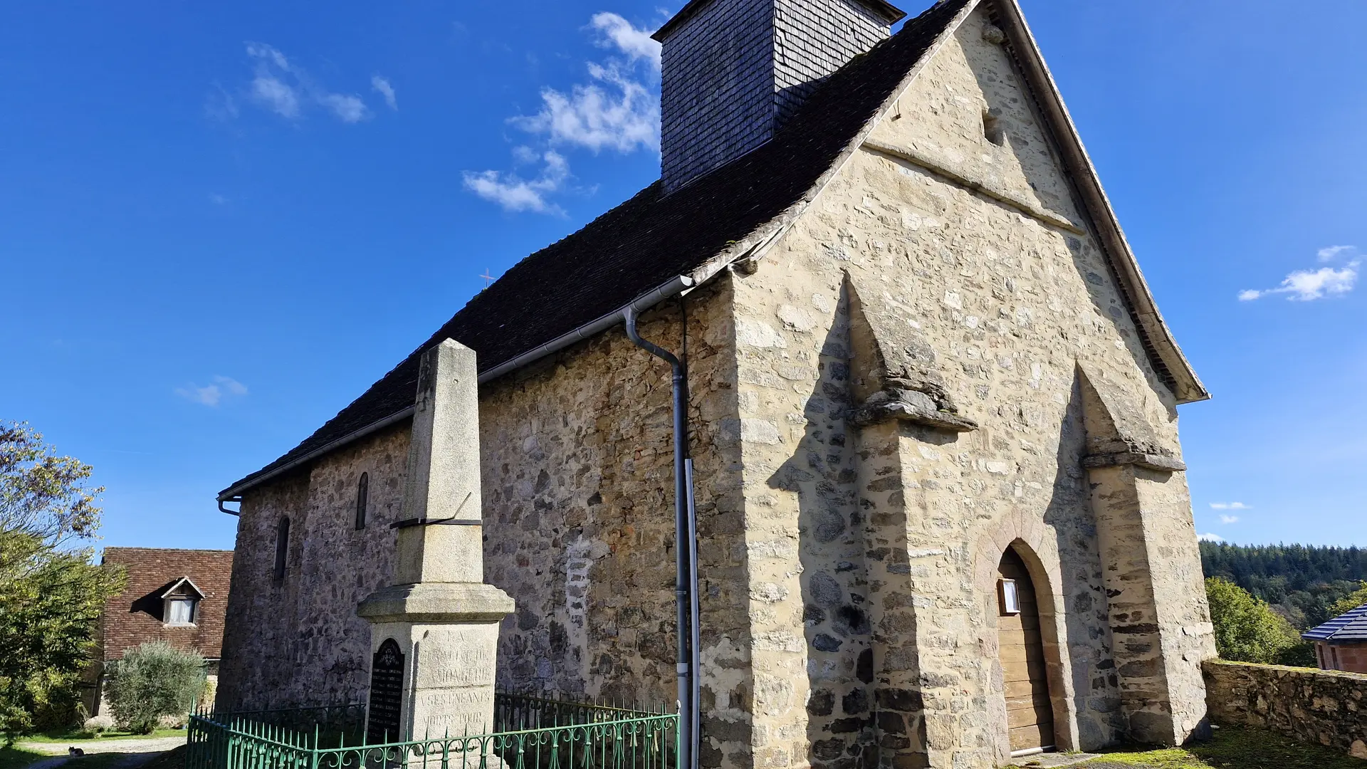 Eglise Lamongerie Circuit du bourg © JL (1)