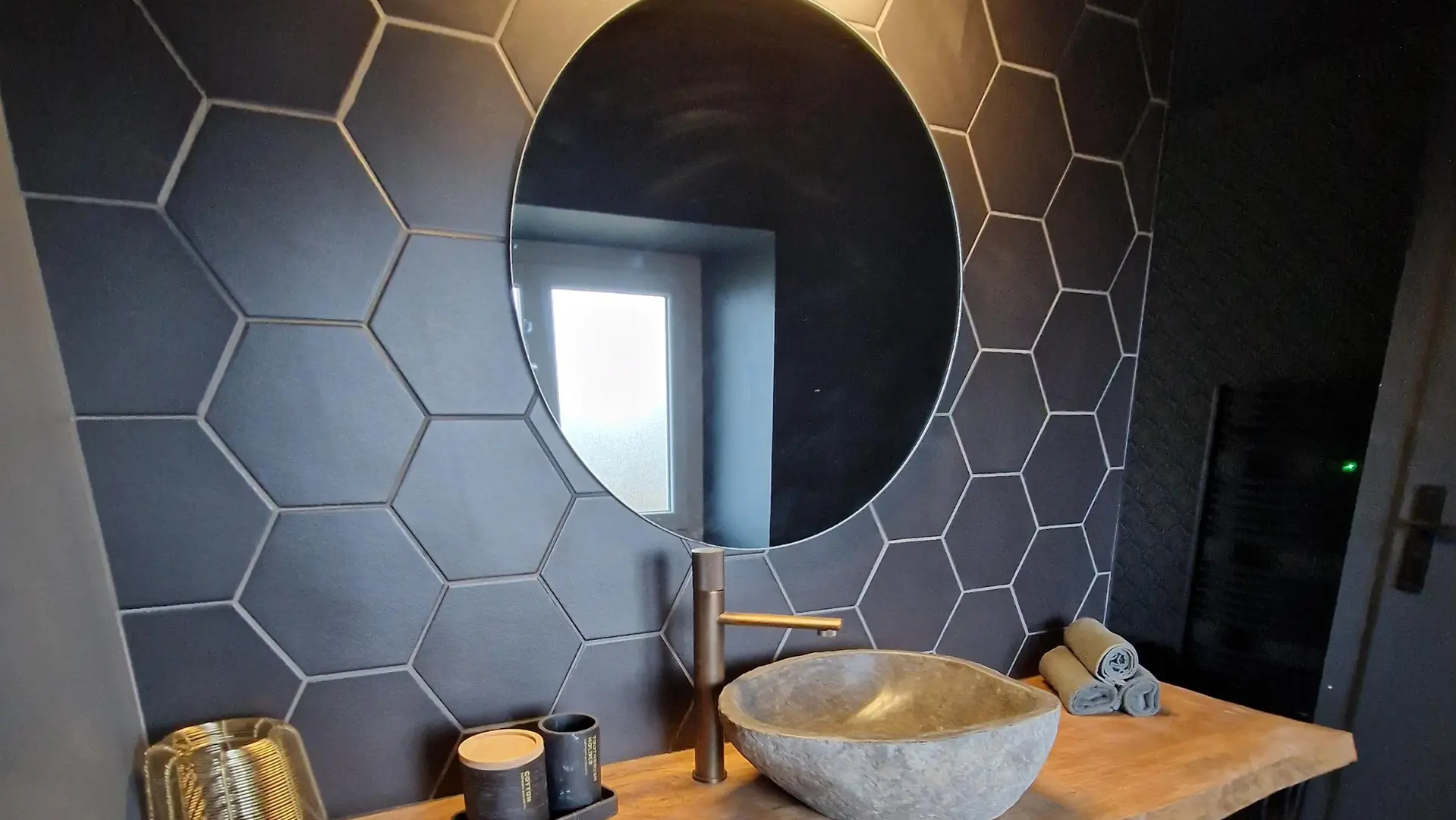 Escale-du-Vignaud-gite-spa-jacuzzi-saintvicturnien (2)