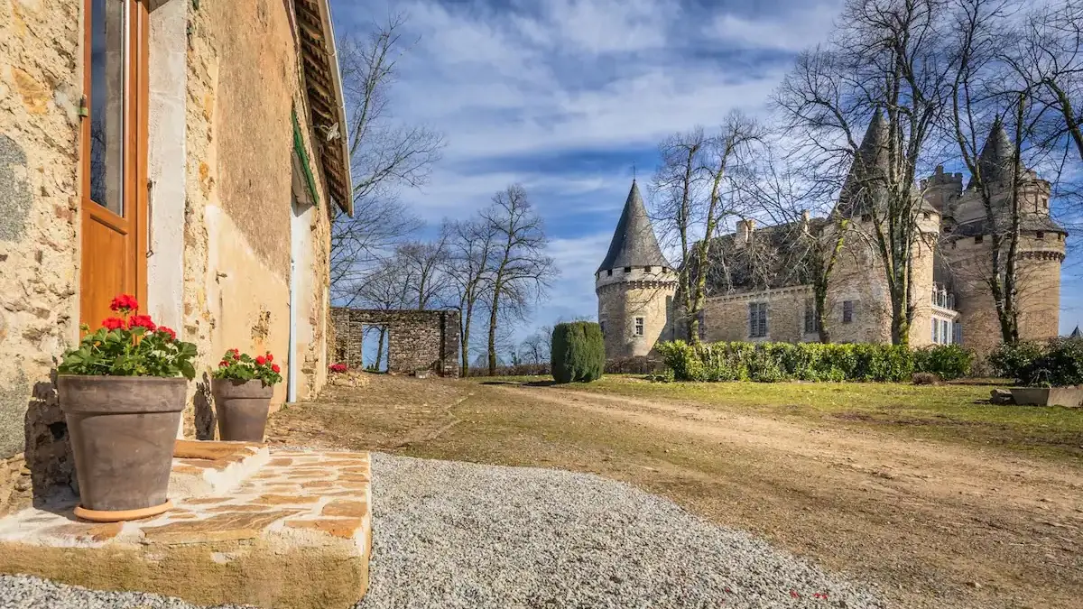 Gite du pacha château de Bonneval 1