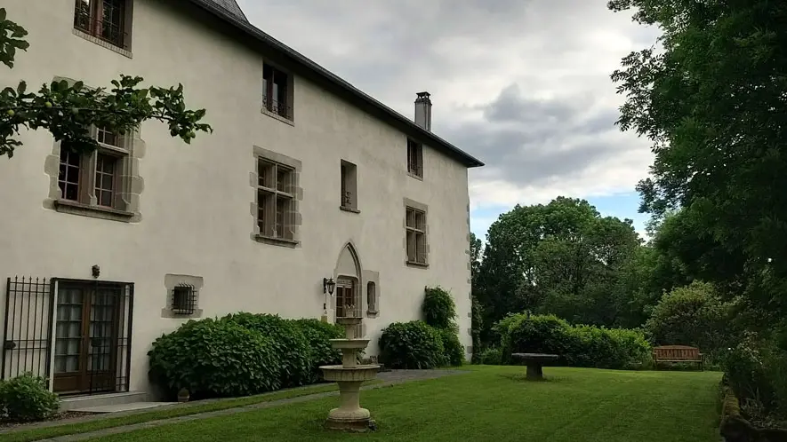 Facade 2