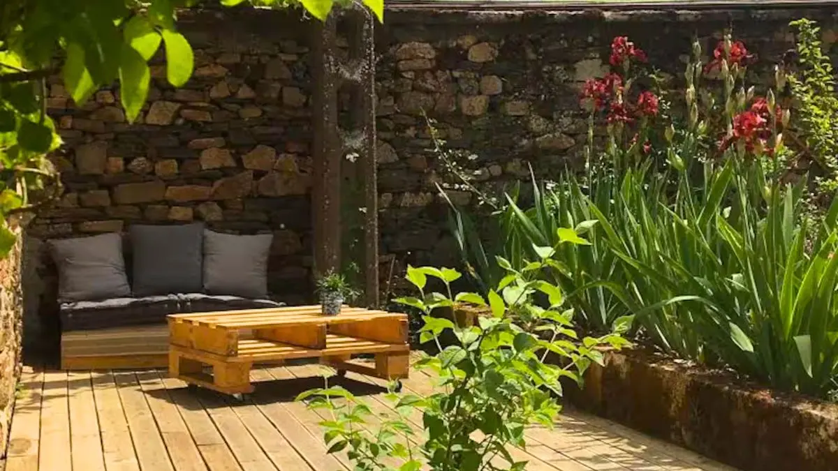 Charmante petite maison - Saint-Priest-Ligoure
