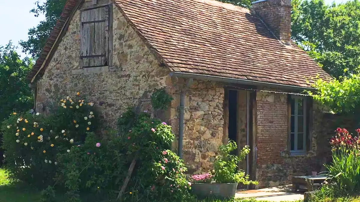 Charmante petite maison - Saint-Priest-Ligoure