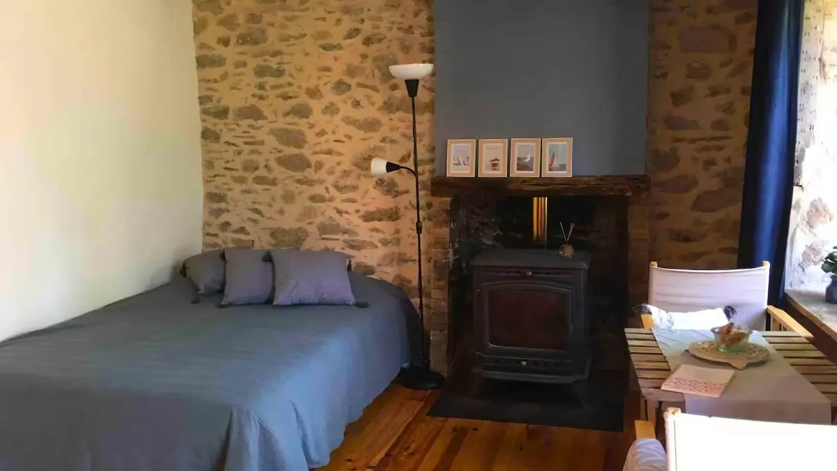 Charmante petite maison - Saint-Priest-Ligoure
