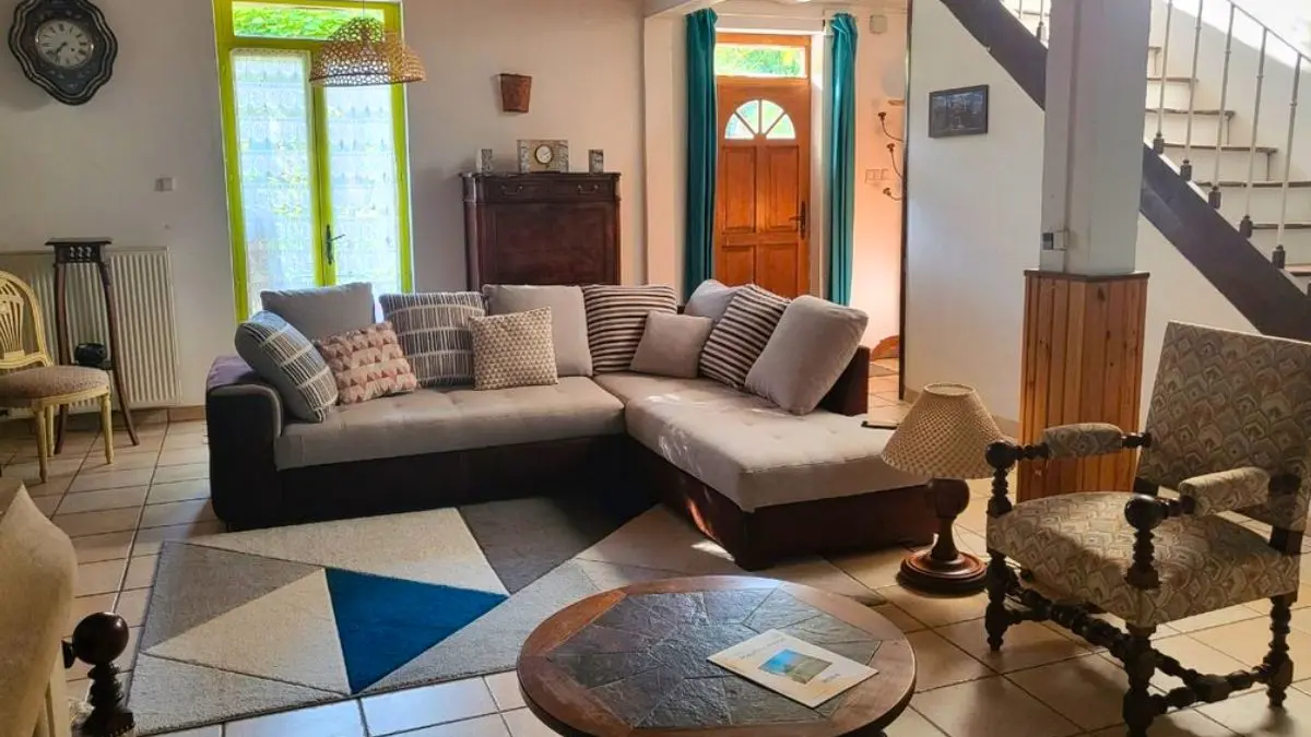 Gîte Chez Esther - Saint-Maurice-les-Brousses