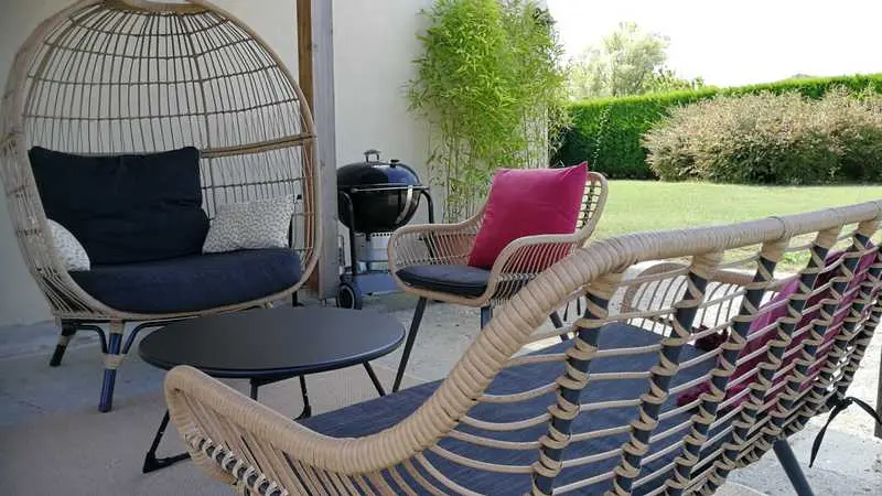Gite Raphael Salon Jardin 800 600