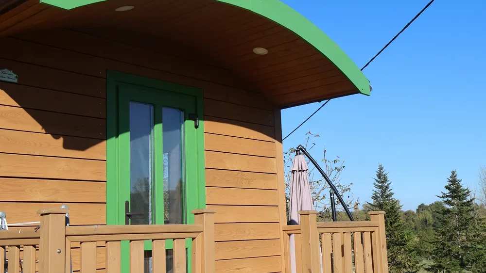 HLOAQU047V50NGNO_PRIEST_01