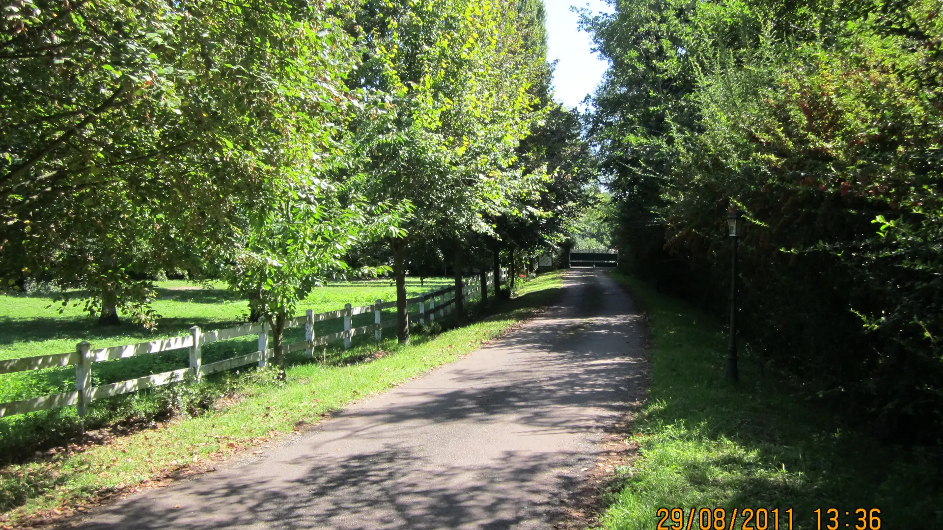 clos moulin allée