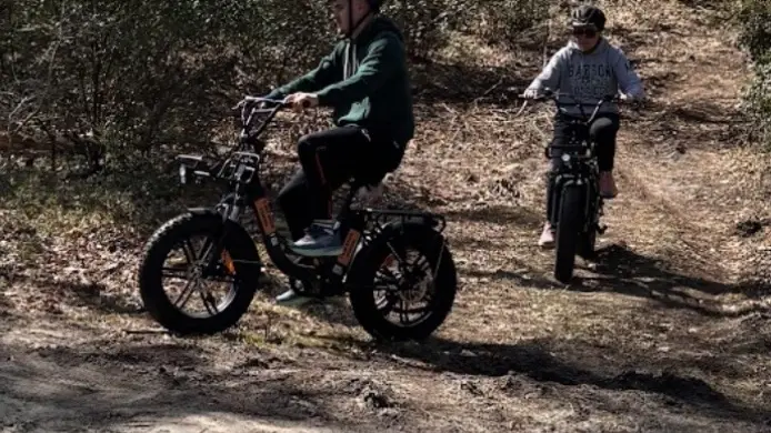 balade en fat bike dans la fôret