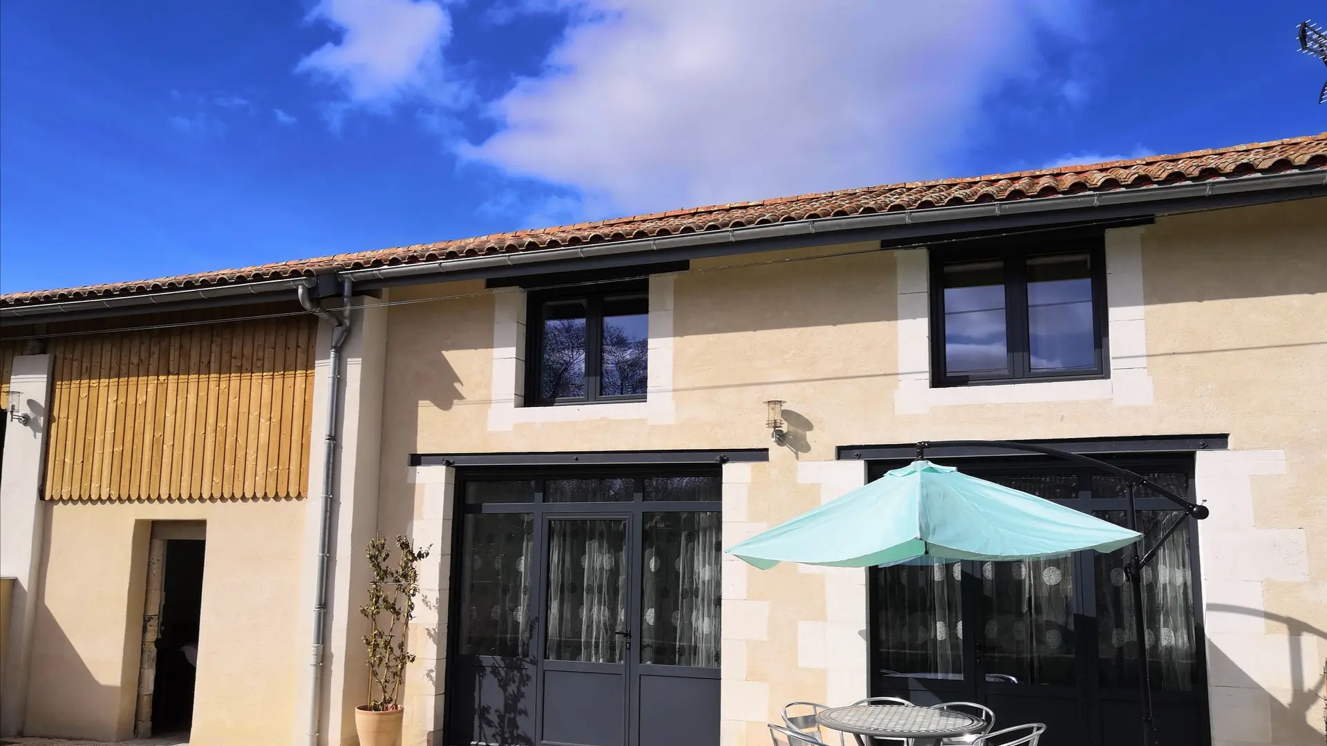 Façade le pin BIS