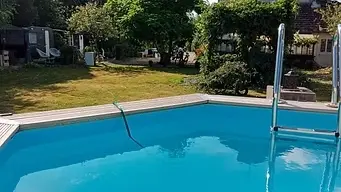 Calm and Relax - La piscine !