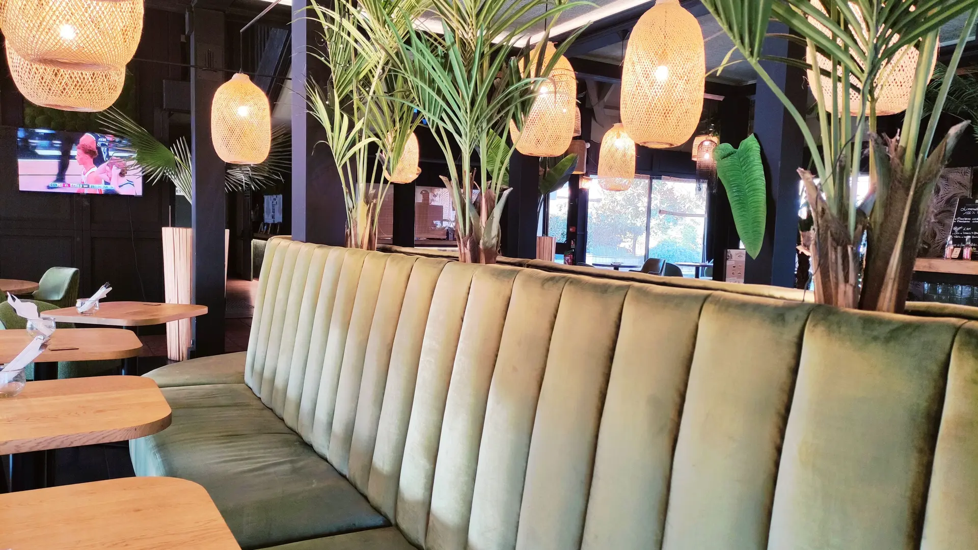 Salle Brasserie Bull Gin