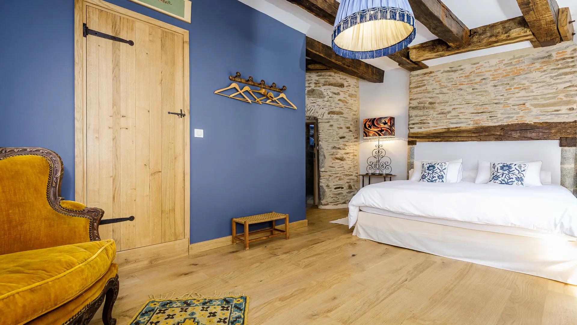 Lou Castel chambre 'Bleuet'