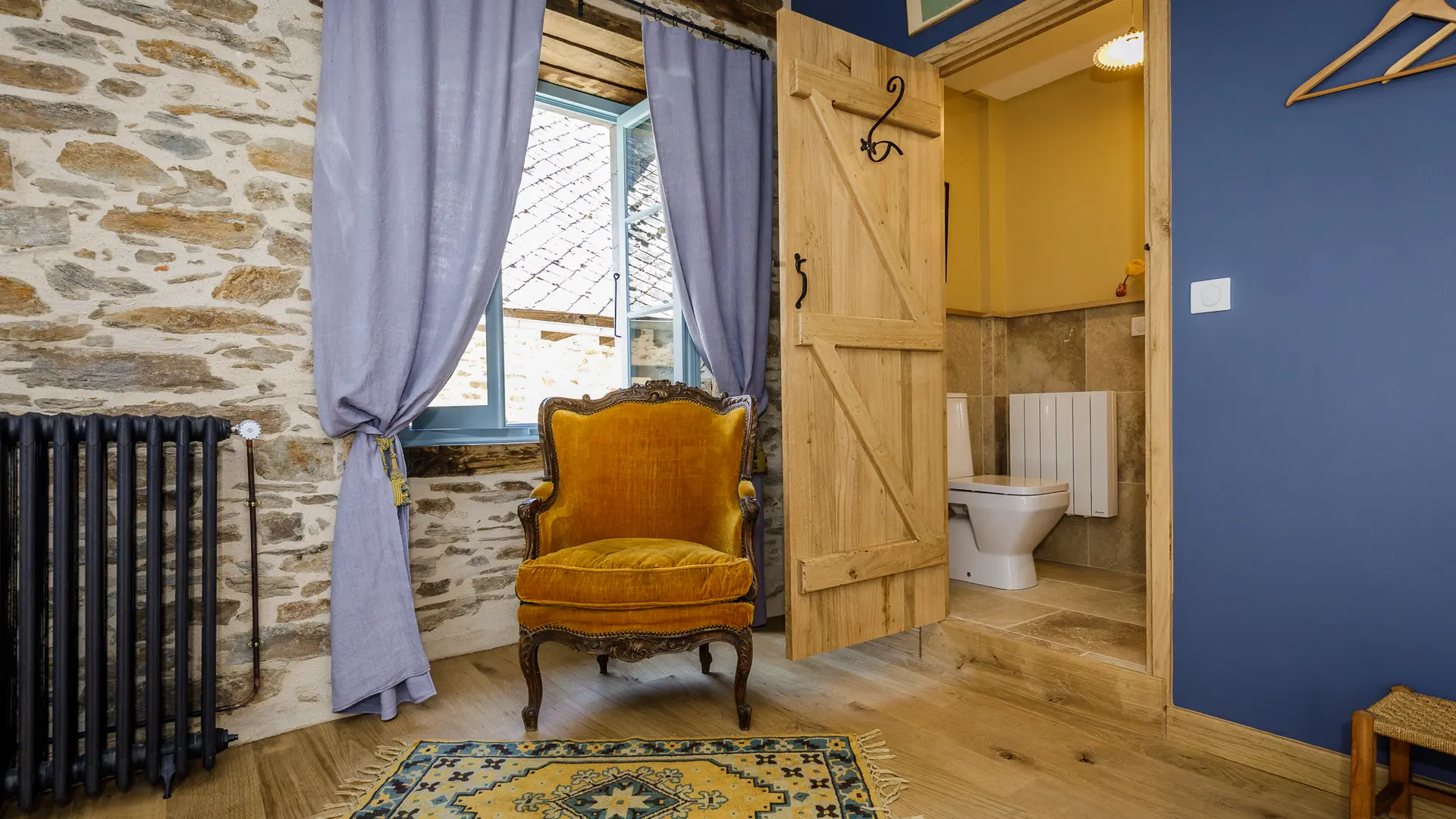 Lou Castel chambre 'Bleuet'