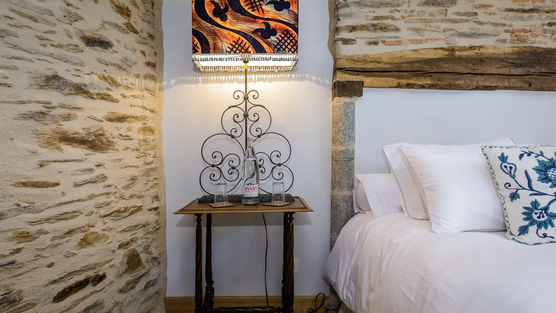 Lou Castel chambre 'Bleuet'