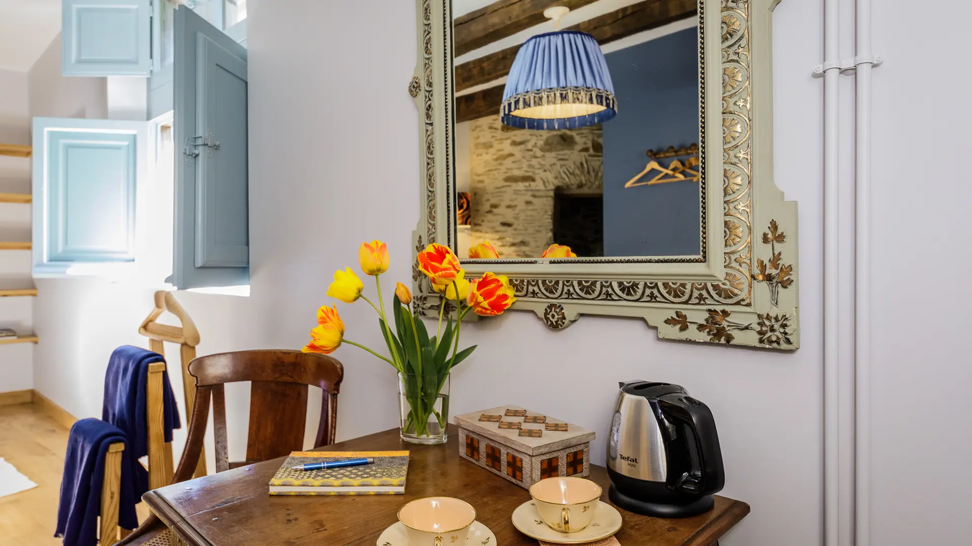 Lou Castel chambre 'Bleuet'