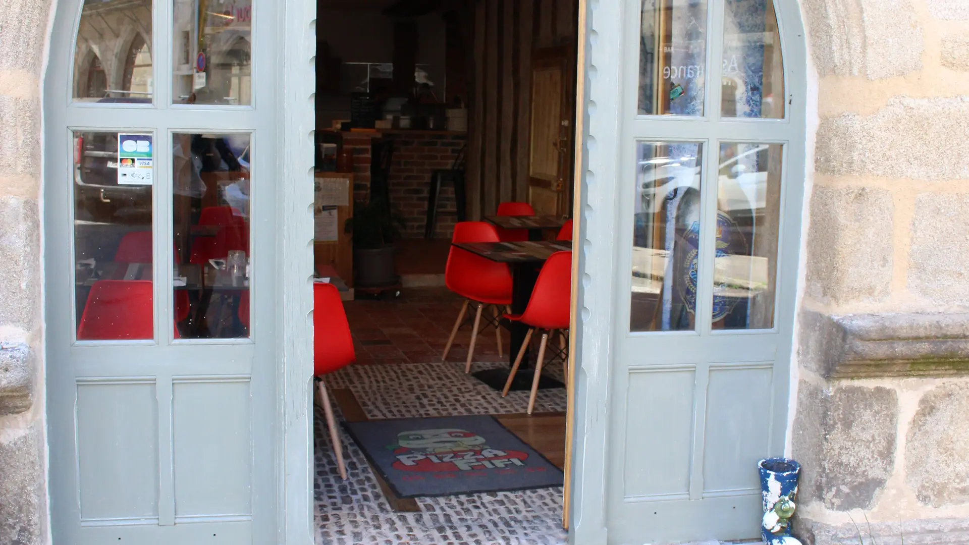 Entrée Restaurant