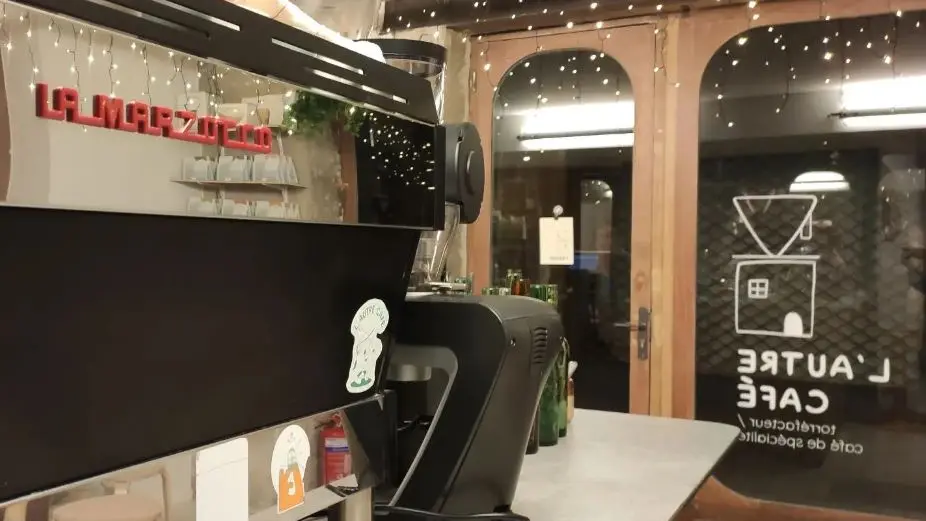 L autre café 2