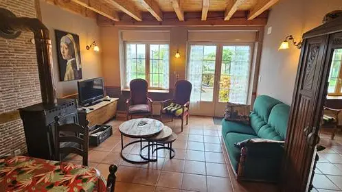 L'enclos du Bélier - salon gîte