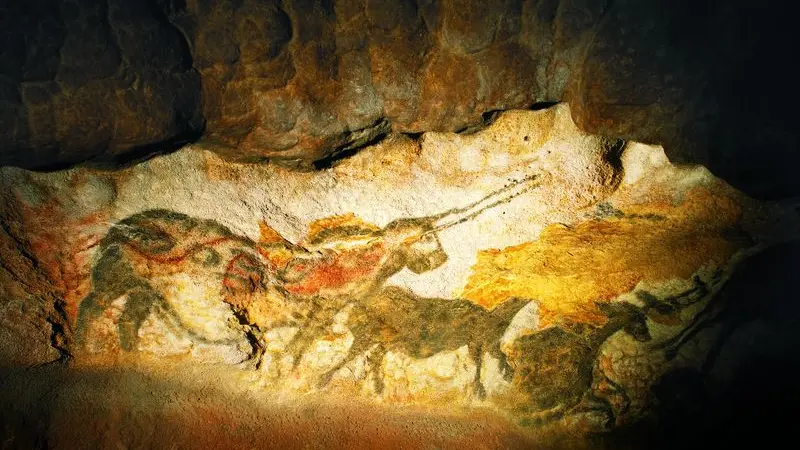 LASCAUX II - LA LICORNE - Salle des Taureaux, paroi gauche