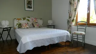 LES-LILAS---CHAMBRE-2