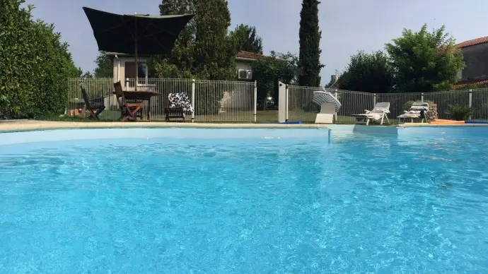 La-Villa-Douce