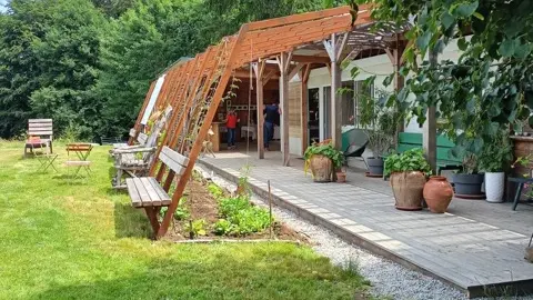 La maison d'accueil documentation, jeux, détente - Moyenne