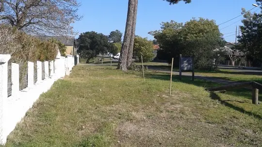 La maison longe la piste cyclable  (3) (Copier)