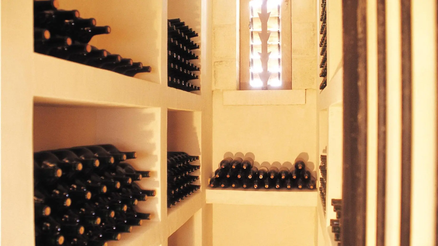 Lascombes  Vinothèque 2