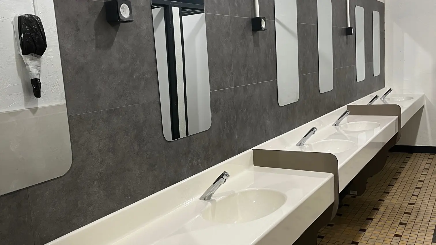 Lavabo sanitaire camping