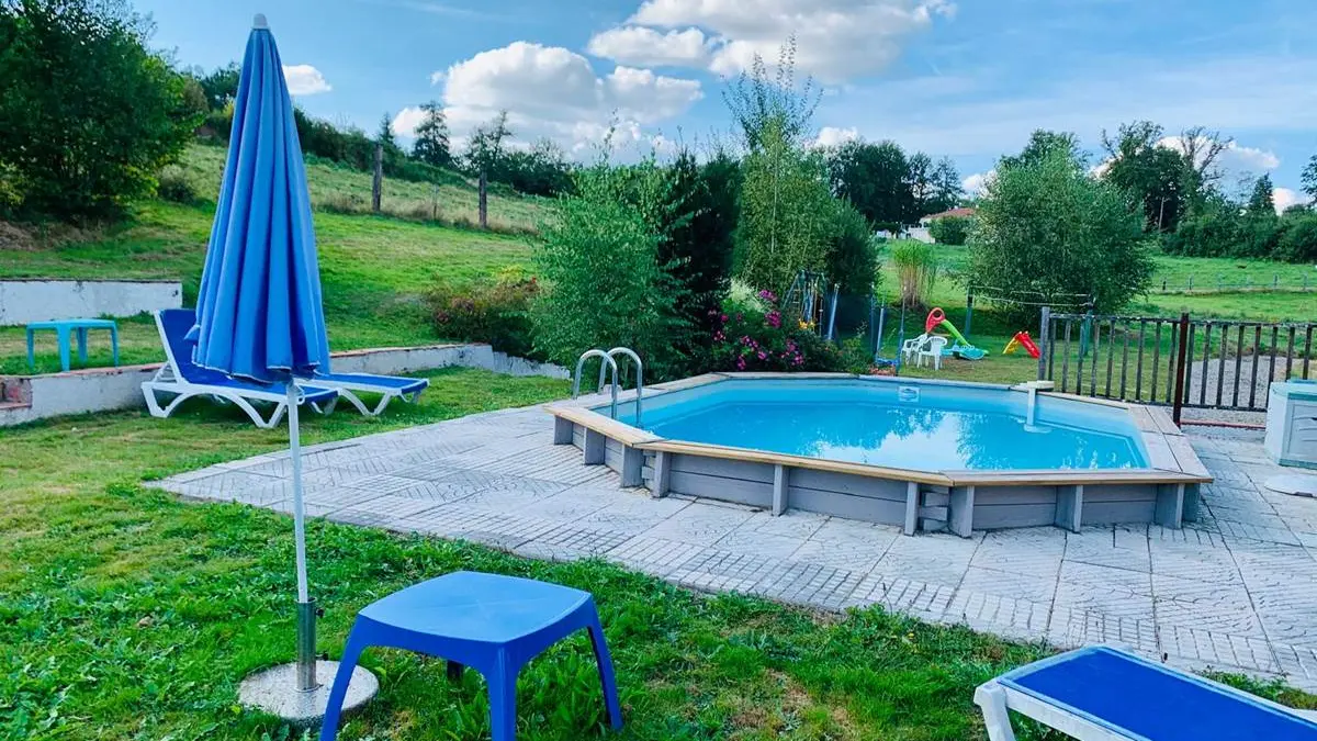 Les-Chalets-de-Meilhac-3