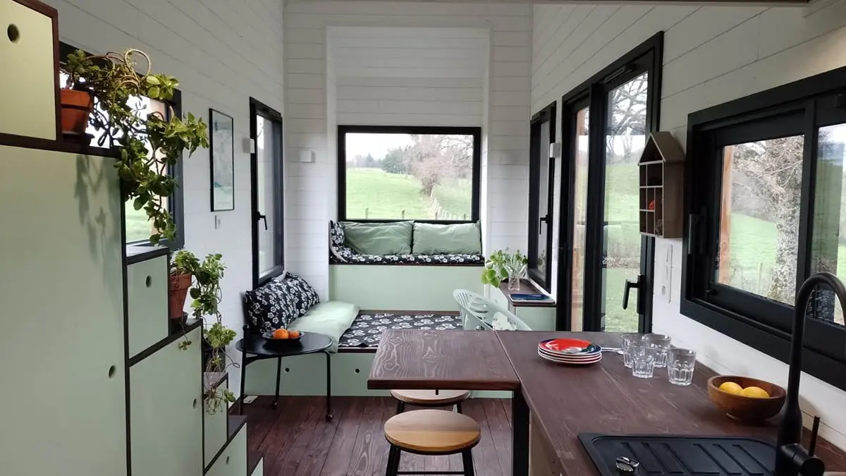 Les-maisons-de-coline-cuisine-et-salon