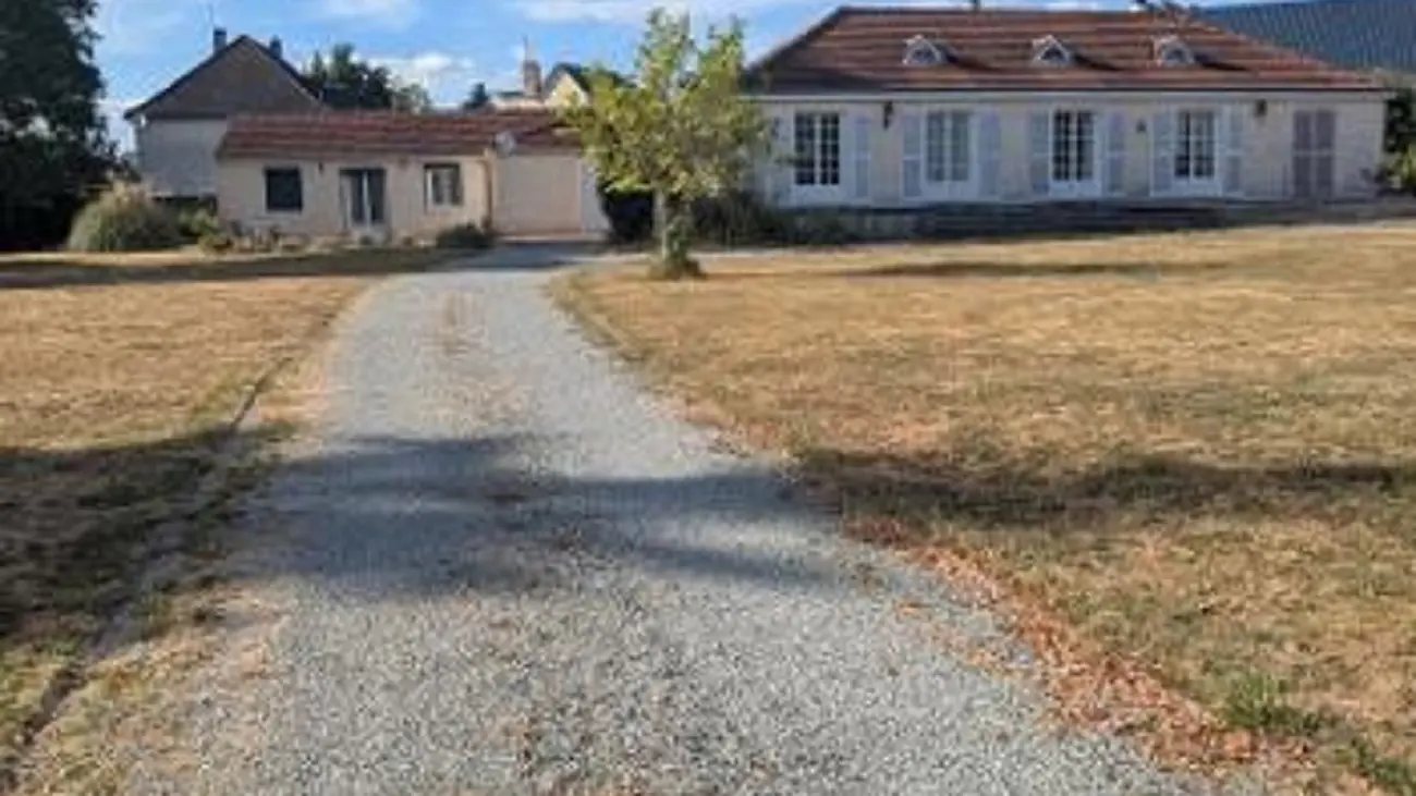 MAISON EXT 2