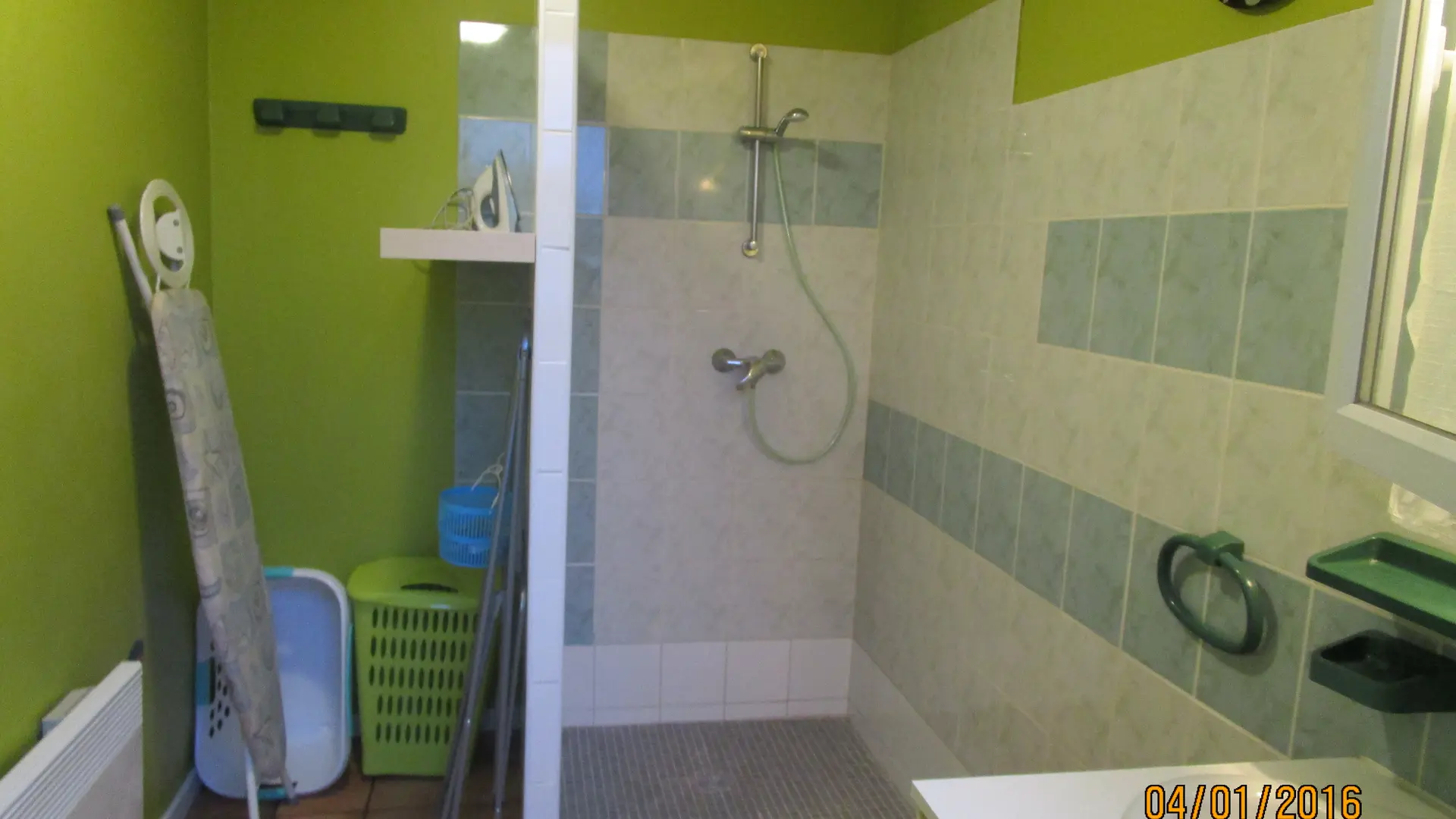 MEUBLE D Salle d'eau