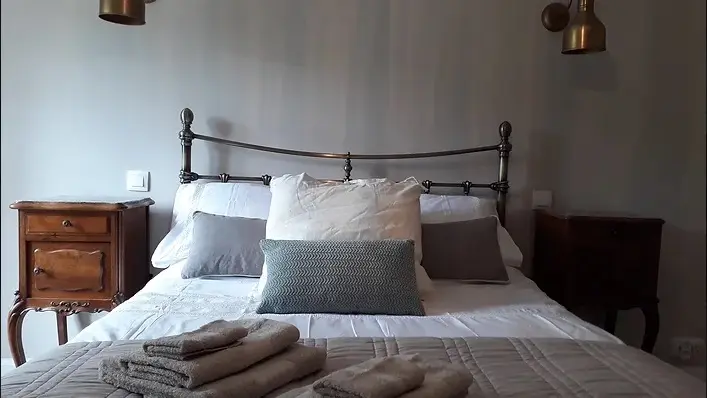 Maison Rocher Segur le château 5