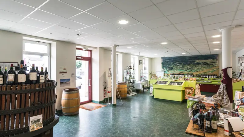 Maison-du-Vin-et-du-Tourisme-de-Margaux2
