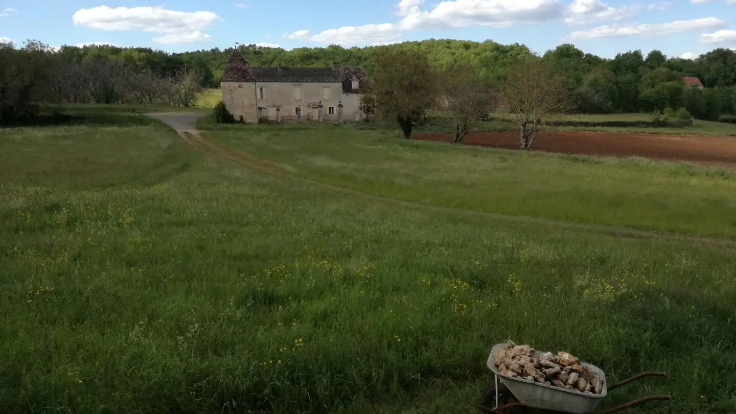 Mauzens et Miremont-brouette-pierre
