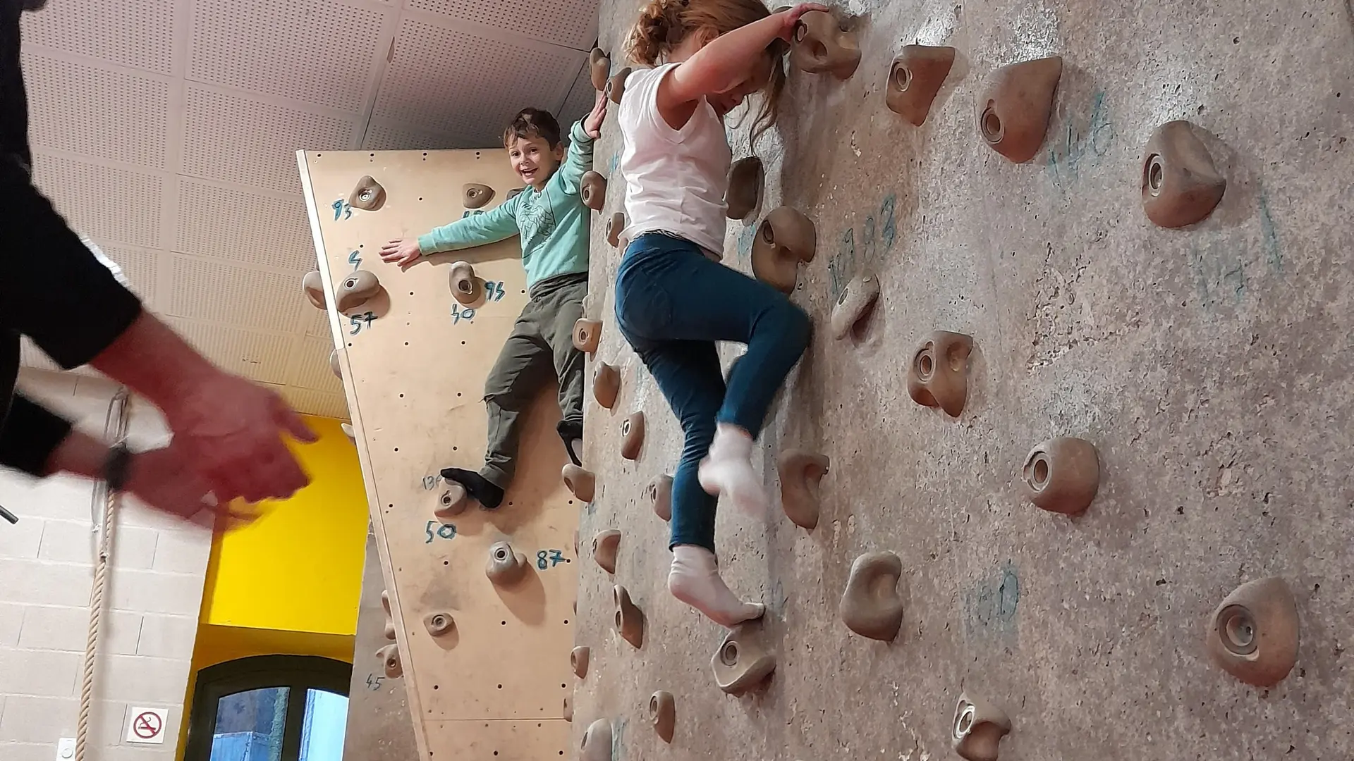 Mur Interieur Uzerche ©Nat Jumelle(1)