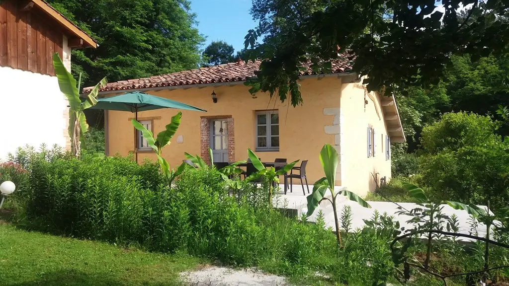 Noyer la Maison du meunier - entrée