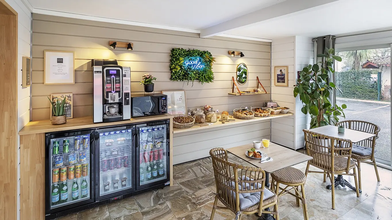 Ostal Pau Université_pt dej3