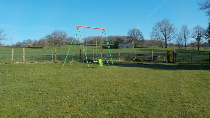 Jeux pour enfants - Location Saint-Brice-sur-Vienne