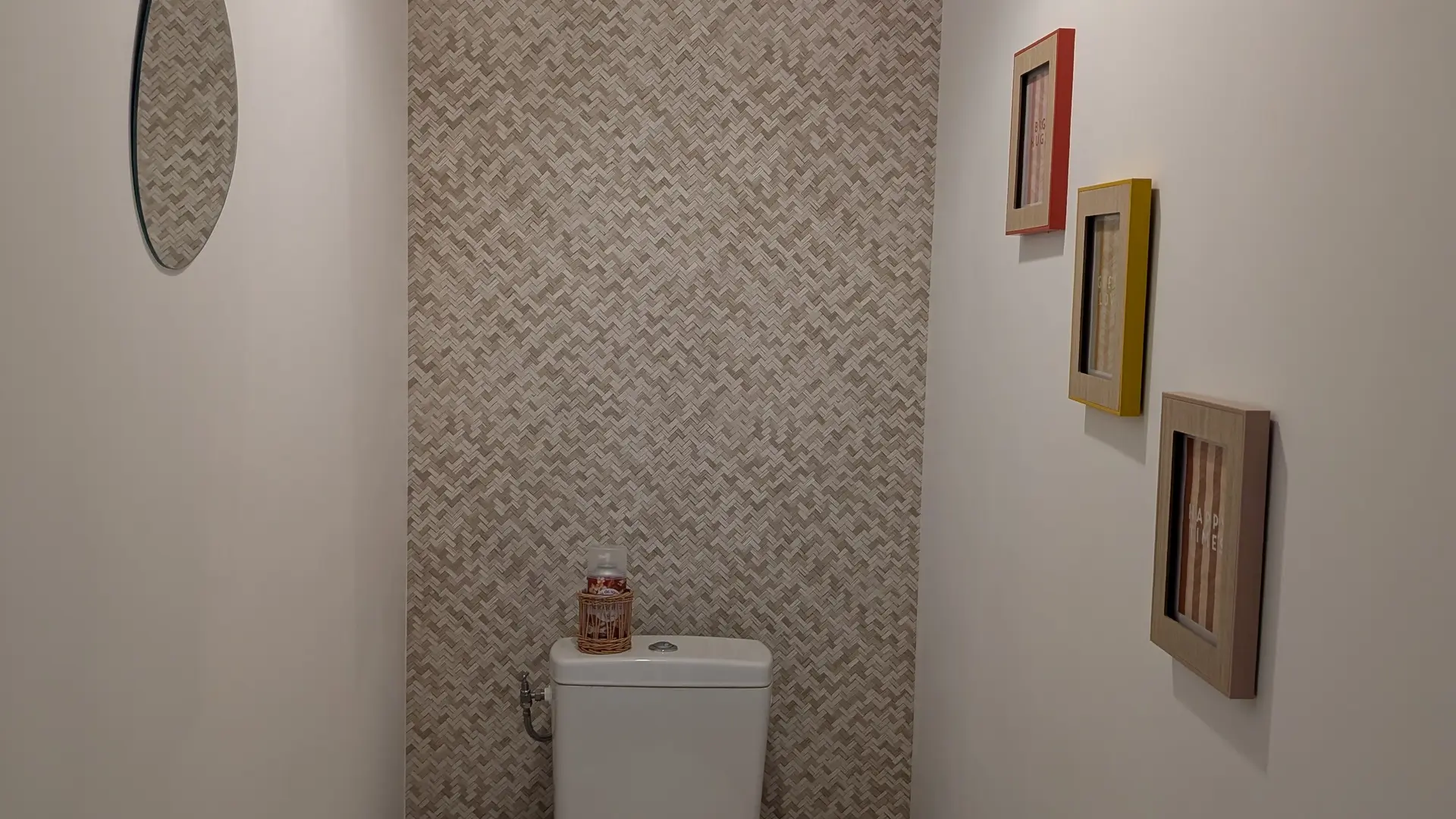 PXL_20250815_131207396.MP