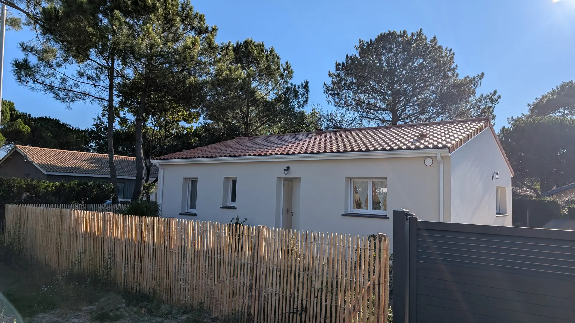 PXL_20251012_085928979.MP