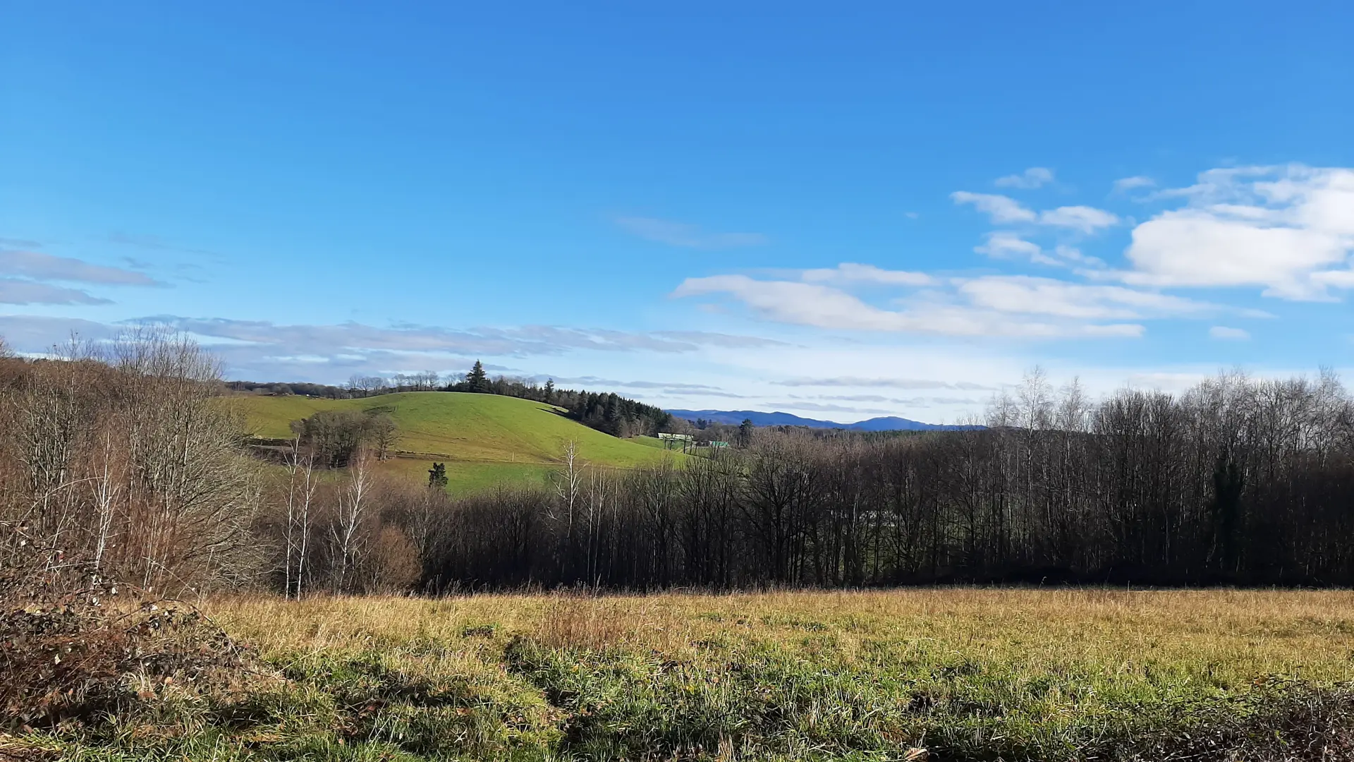 Par Monts et par Vaux - Meilhards © A.Blanchet - Office de tourisme Terres de Corrèze (65)