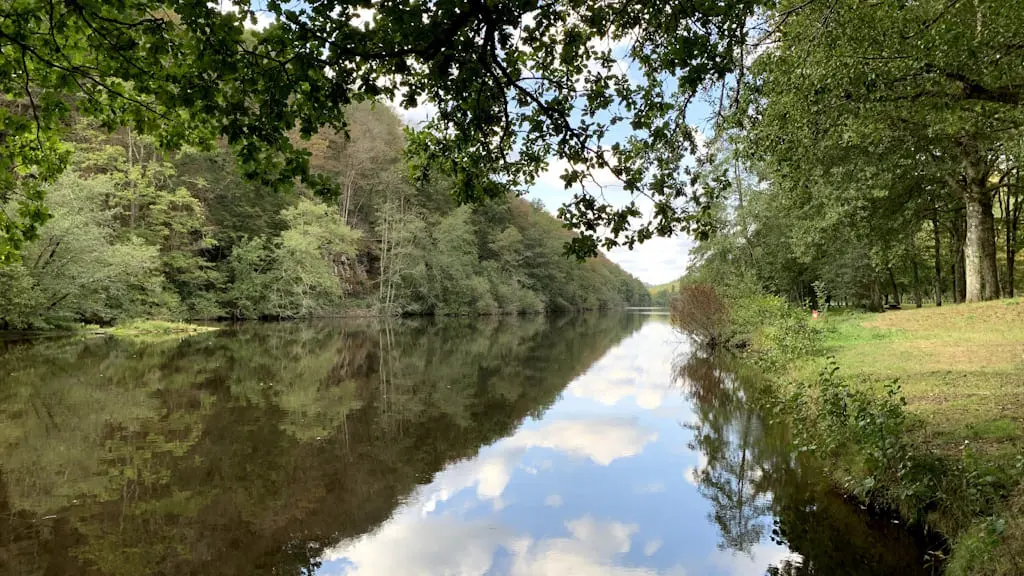 Parcours de pêche sur la Vienne de Beaufort à Saint Léonard de Noblat - Carpe de nuit carnassiers et cyprinidés