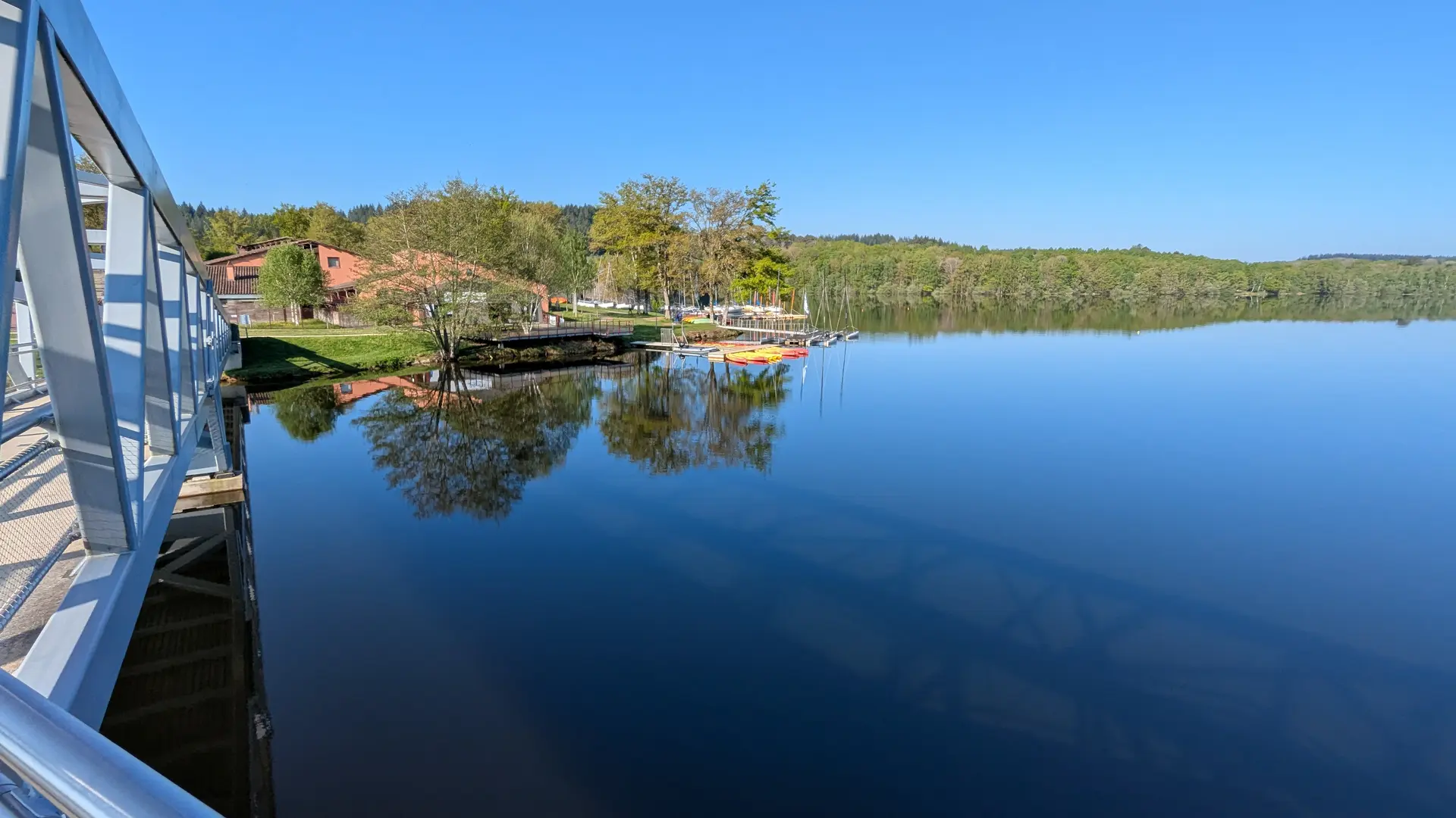 Passerelle du Lac de St Pardoux