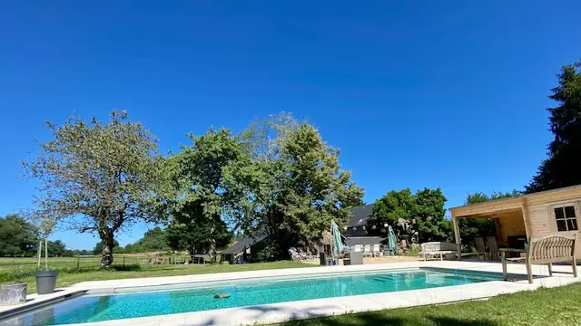Piscine - CH le Petit Bois © Samantha Haine