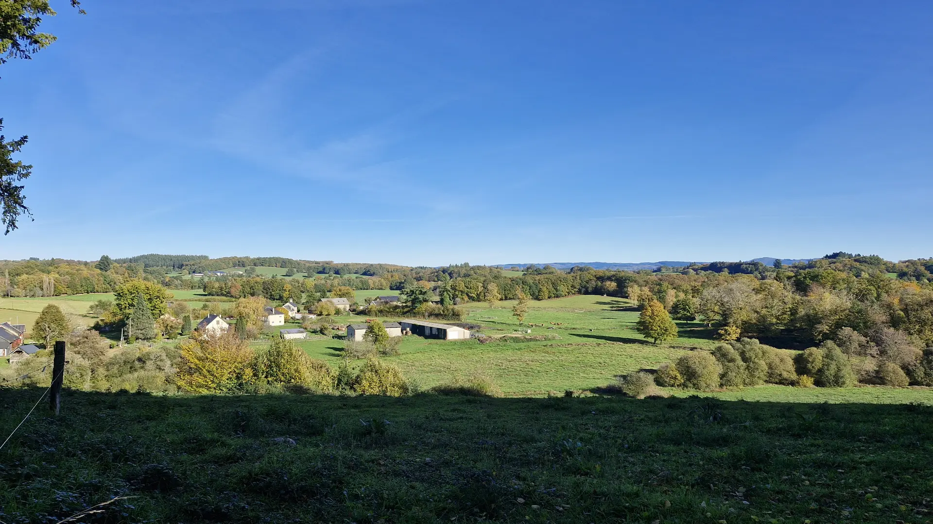 Point de vue Monédières Circuit du bour Lamongerie ©JL (1)